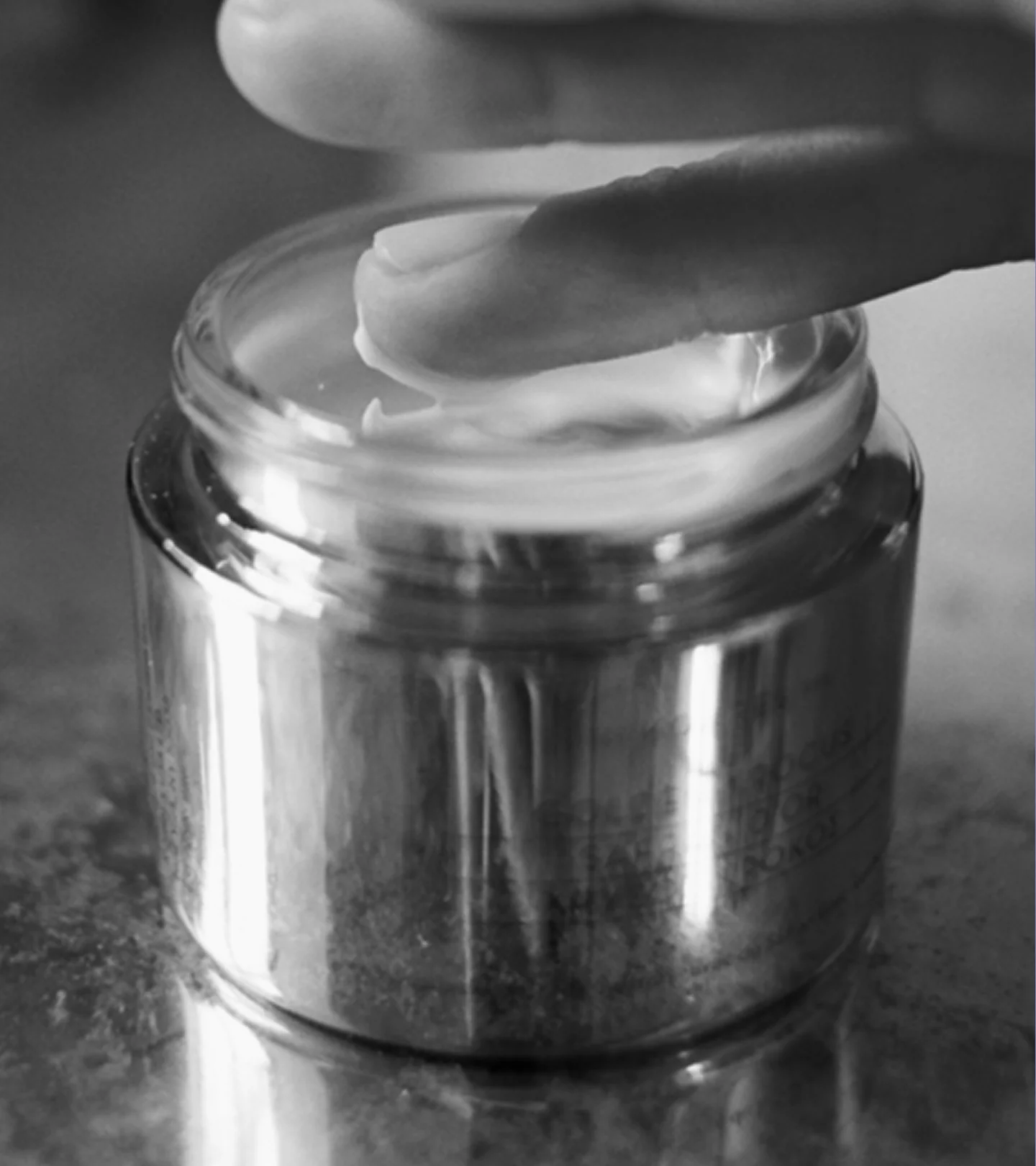 Golden Krocus Hydra-Filler Plumping Cream - Image 3