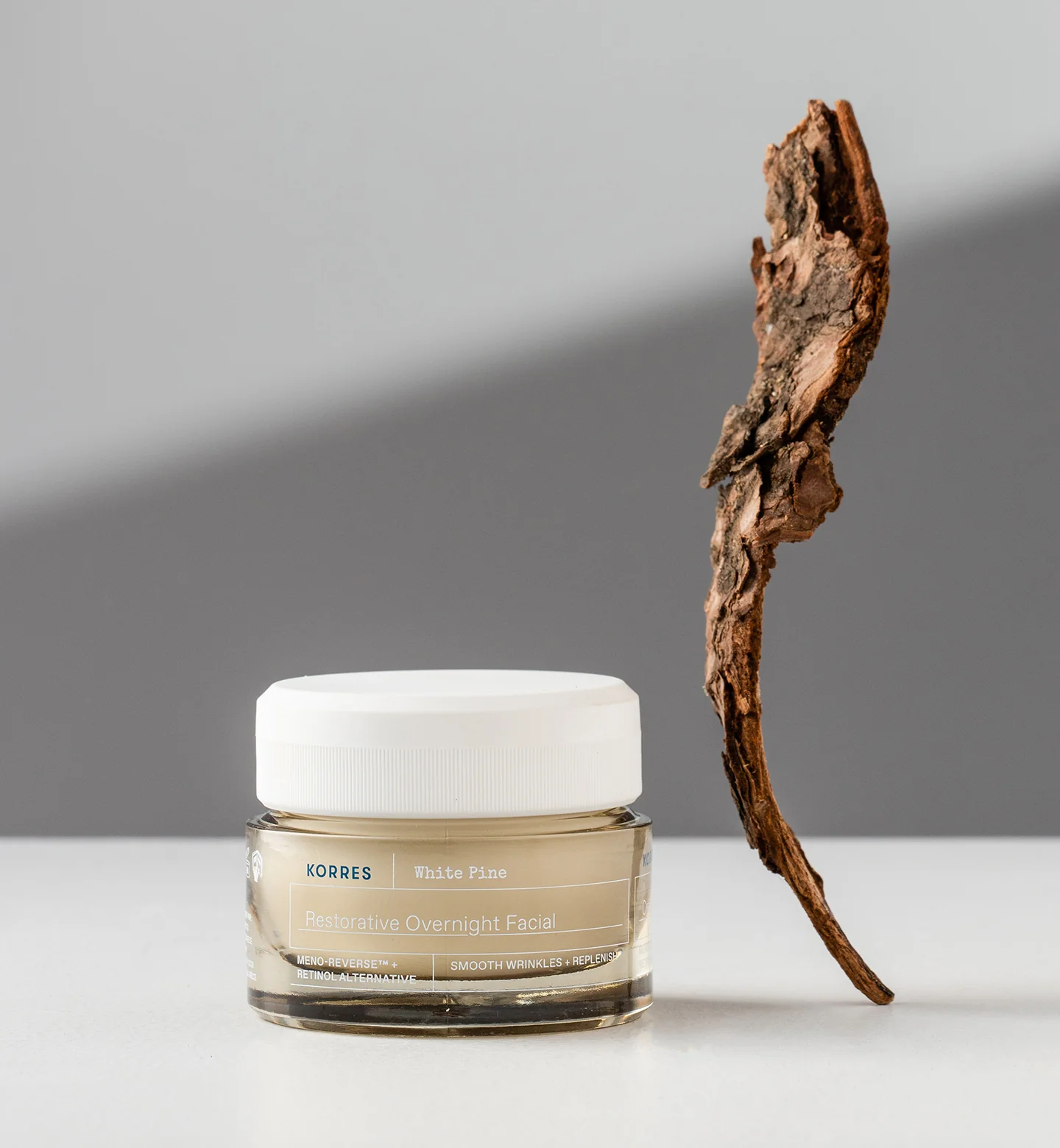 White Pine Meno-Reverse™ Restorative Overnight Facial - Image 4