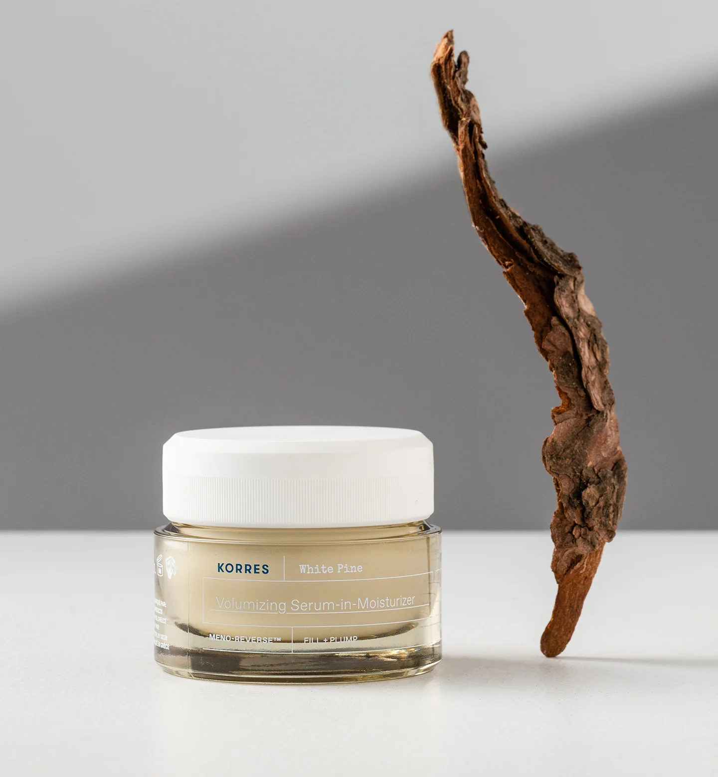White Pine Meno-Reverse™ Volumizing Serum-In-Moisturizer - Image 4